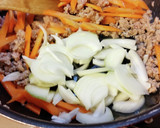 白菜と豚挽肉の炒め。作り方3写真