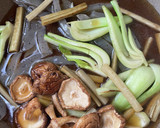 ゴボウと青梗菜の炒め煮　干し椎茸風味作り方3写真