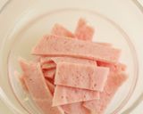 簡単おしゃれ♡ほうれん草とハムのココット作り方1写真