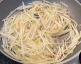 豚肉ともやしのカレー炒め作り方7写真