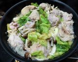 超簡単！塩麹の鶏もも肉と野菜の蒸し煮！作り方7写真