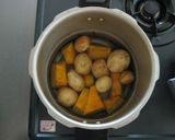 ☆じゃがいもとかぼちゃのほっこり煮☆作り方2写真