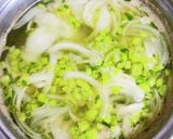 じゃがいもと大根菜と玉ねぎのこし味噌汁作り方1写真