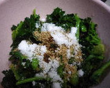 甘くて美味しい　冬菜のゴマ和え作り方2写真