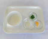 【離乳食初期】ほうれん草と卵黄のお粥作り方1写真