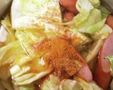 早生キャベツとソーセージ!カレー味で♡作り方2写真