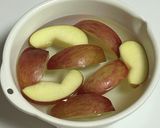 りんごの豚肉巻き作り方1写真