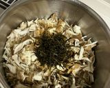 えのきとまいたけのなめたけ(醤油麹)作り方1写真