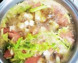 キャベツとお豆腐とトマト和風醤油スープ作り方1写真
