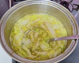 カレーの後の鍋でスープ作り方3写真