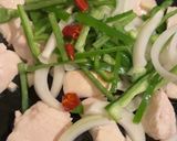 カシューナッツと鶏肉のピリ辛甘酢炒め作り方3写真