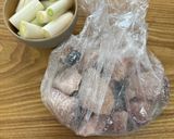 ぶりと白ネギの甘辛ガーリック照り焼き作り方1写真