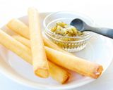 おつまみに【チーズの巻き揚げ（ジャム添え作り方6写真