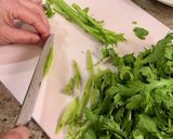 【楽めし】春菊とベーコンのサラダ作り方1写真
