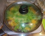 椎茸と三つ葉たっぷりの親子丼作り方8写真