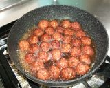 カリっでふんわり★照り焼きミートボール作り方8写真