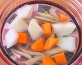ハリッサ入り鶏肉と野菜の“みそスープ”♪作り方3写真