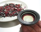 チョコレートで作るカラフルな器作り方11写真
