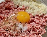 *トマト煮込みハンバーグ*作り方1写真