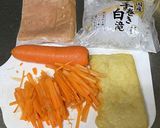 青森発♡冷蔵庫に常備・にんじんの子和え作り方1写真