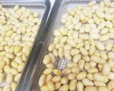 優しい味♪蒸し大豆の胡麻キャラメリゼ作り方3写真