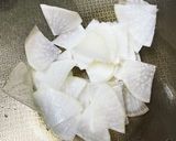 市販のガリで簡単に　ピンクの大根漬け作り方1写真