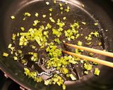 ご飯に合う！大根の葉としらす炒め作り方2写真
