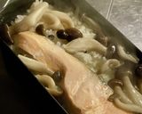 キャンプで鮭とシメジの炊き込みご飯作り方6写真
