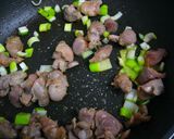 絶品おつまみ☆鶏砂肝の酒蒸し焼き作り方4写真