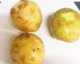 蒸すが正解！じゃがバター 塩辛添え作り方1写真