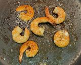 えびとアボカドのおにぎり作り方6写真