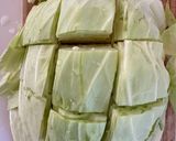 焼肉生だれで豚肉と春キャベツフライパン蒸作り方3写真