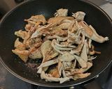 鶏皮舞茸ネギ丼作り方2写真