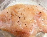 鶏胸肉のサラダうどん。ごま醤油ダレ。作り方1写真