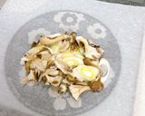 鮭と長ネギと舞茸の紙包み焼き作り方3写真