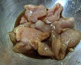 鶏胸肉と小松菜のにんにく醤油炒め作り方1写真