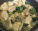 鶏胸肉と小松菜のにんにく醤油炒め作り方6写真