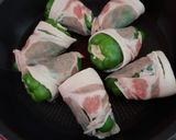 チーズ in丸ごとピーマン × 豚ロース作り方4写真