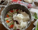 サーモン薔薇でカラフルに!お寿司ケーキ作り方2写真