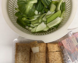 豚こま厚揚げ青梗菜のピリ辛炒め作り方1写真