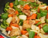 安い豚バラ肉で作る★くるくる酢豚作り方22写真