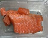 我が家の定番♪漬けサーモン丼作り方1写真
