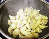 挽き肉詰めショートパスタ♫作り方3写真