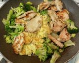 鶏胸肉ブロッコリーの和風炒め作り方5写真