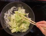 食べ応え抜群！カレー焼きうどん【食遺産】作り方1写真