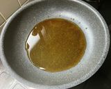 醤油ラーメン出汁に使ったもも肉でそぼろ丼作り方3写真