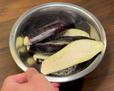 蒸し鶏と蒸しなすの和え物作り方4写真