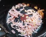 切り干し大根とベーコンのマスタード炒め煮作り方2写真