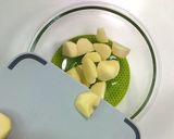 鶏もも肉とじゃがいもの甘辛炒め★動画あり作り方3写真