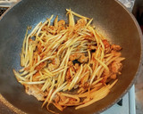豚ひき肉ともやしの変わり炒め作り方6写真